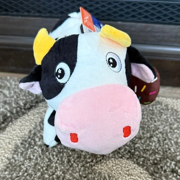 NEW. Joyhound Classroom Hide ‘N Peak Burrow Dog toy Cow plush Squeaker. - Picture 3 of 11